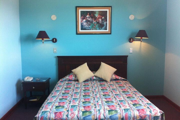Room 24 of 59