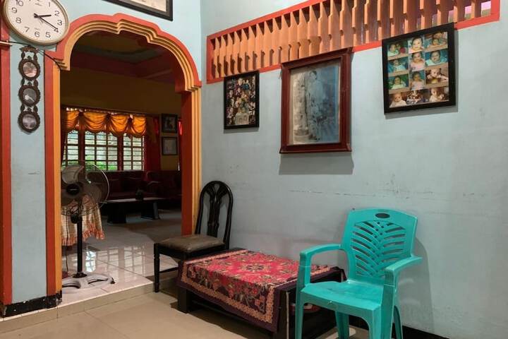 Room 6 of 15