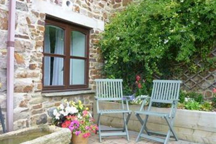 Terrace/Patio 16 of 17