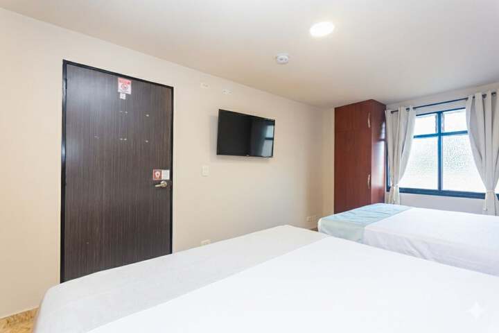 Room 17 of 26