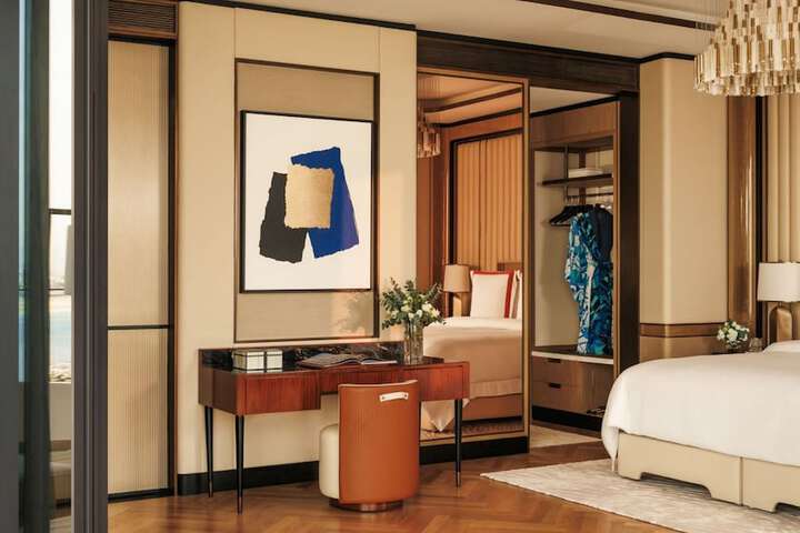Room 20 of 146