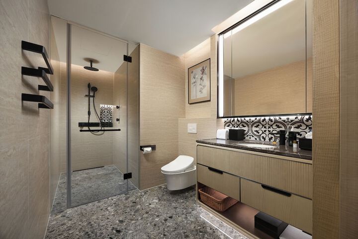 Room 20 of 34