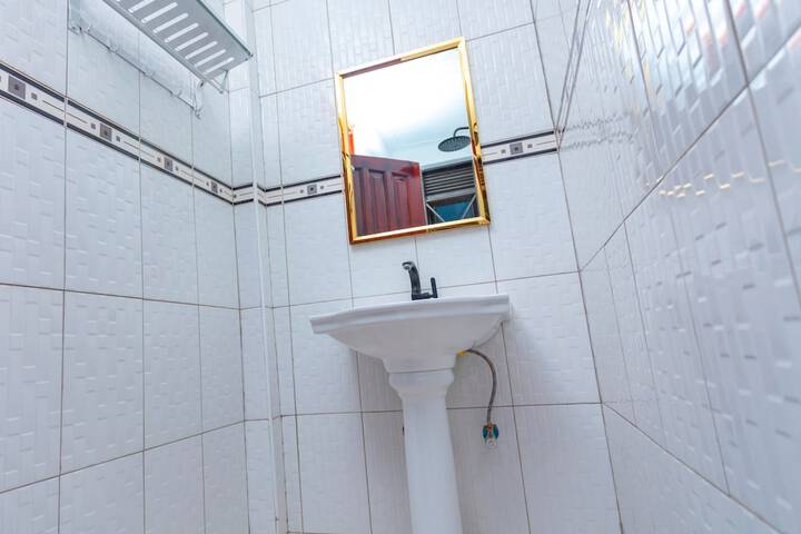 Room 27 of 55
