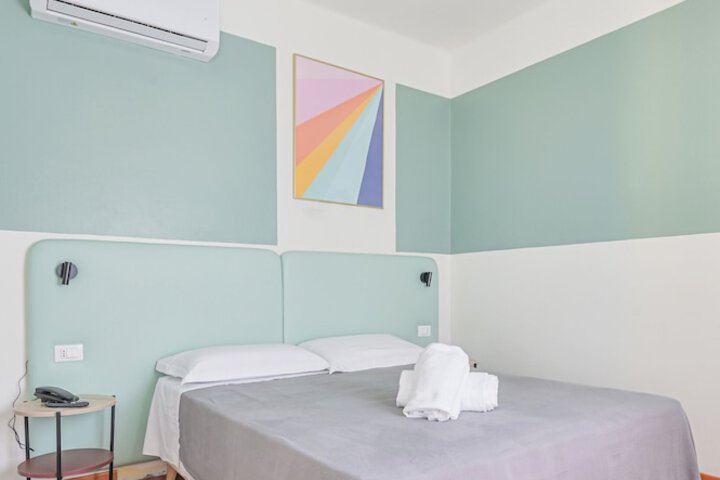 Room 89 of 241