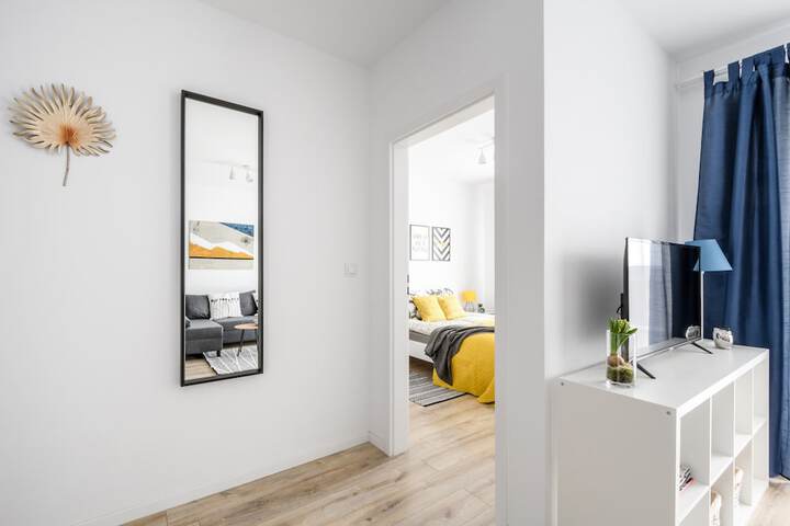 Room 9 of 23