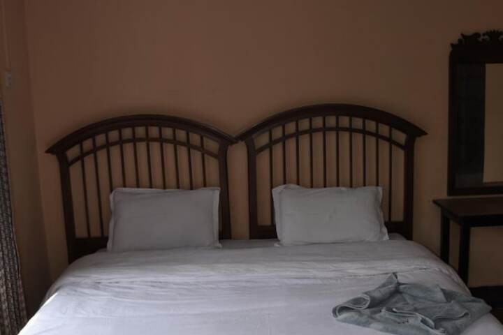 Room 29 of 66