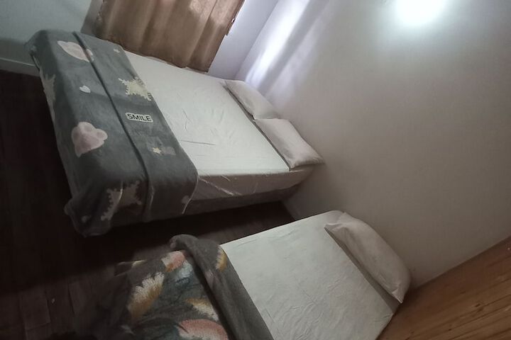 Room 4 of 19