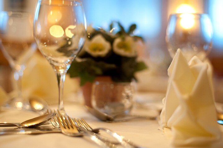Dining 36 of 60