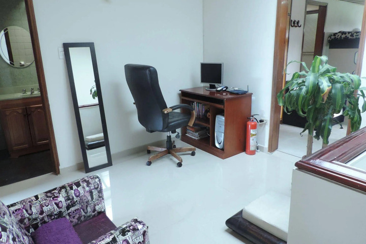 Photo 6