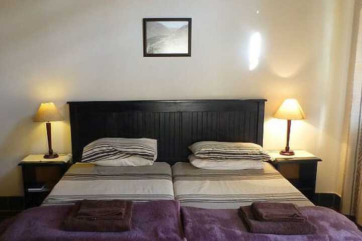 Room 7 of 23