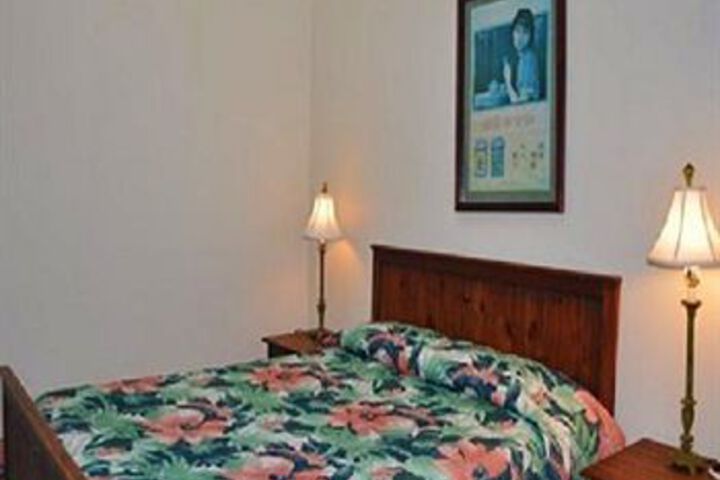 Room 18 of 61