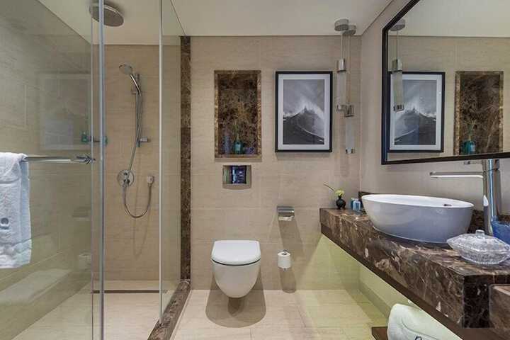 Room 92 of 100