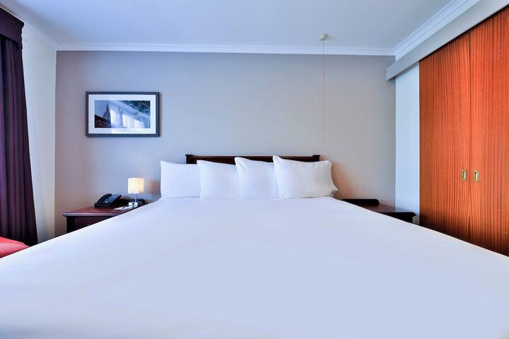 Room 38 of 110