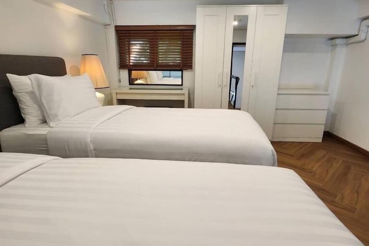 Room 45 of 84