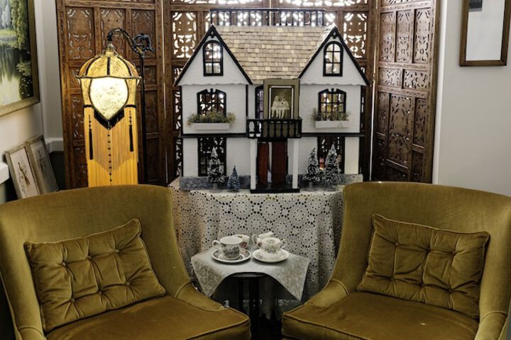 Ballroom/Hall 56 of 70