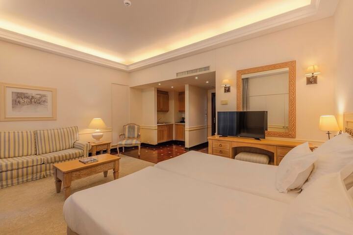 Room 19 of 63