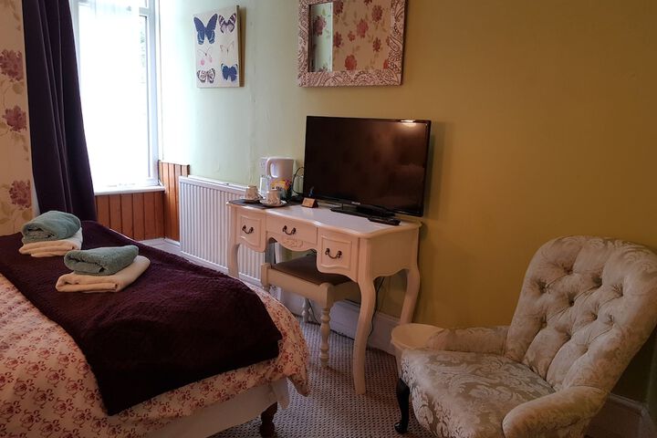 Room 7 of 44