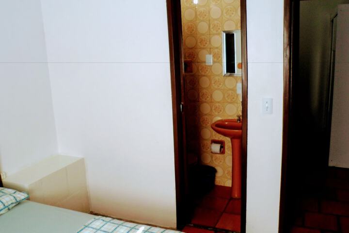 Room 5 of 47