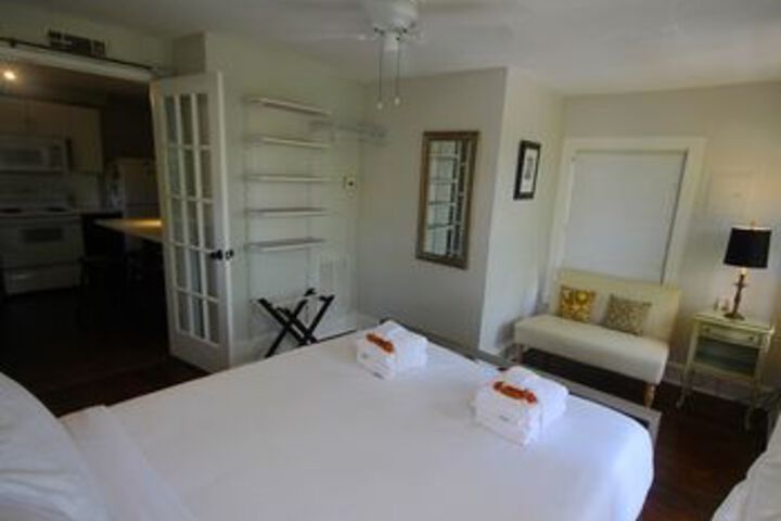 Room 12 of 70