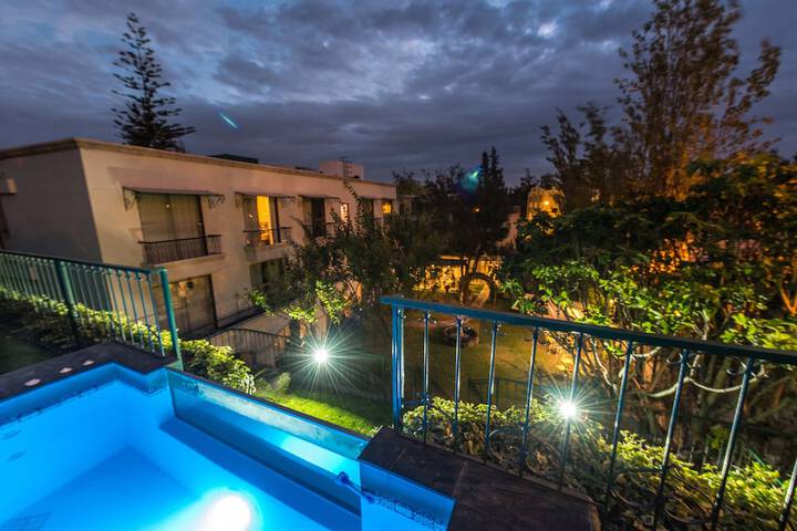 Pools & Facilities