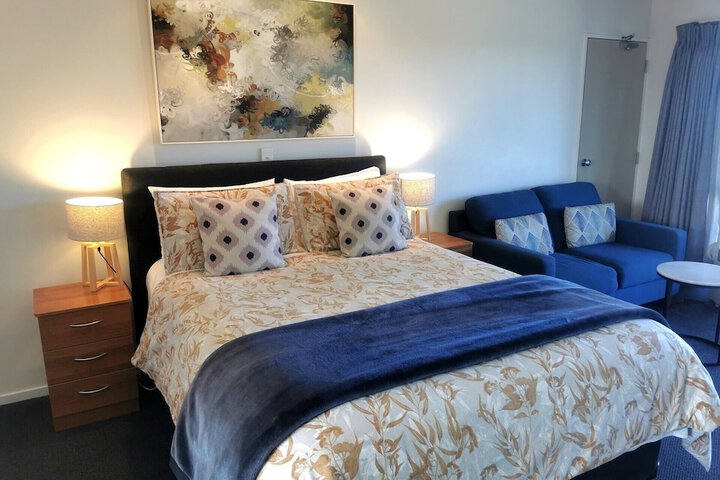 Room 21 of 48