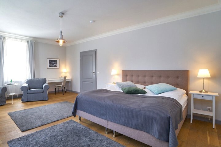 Room 12 of 57