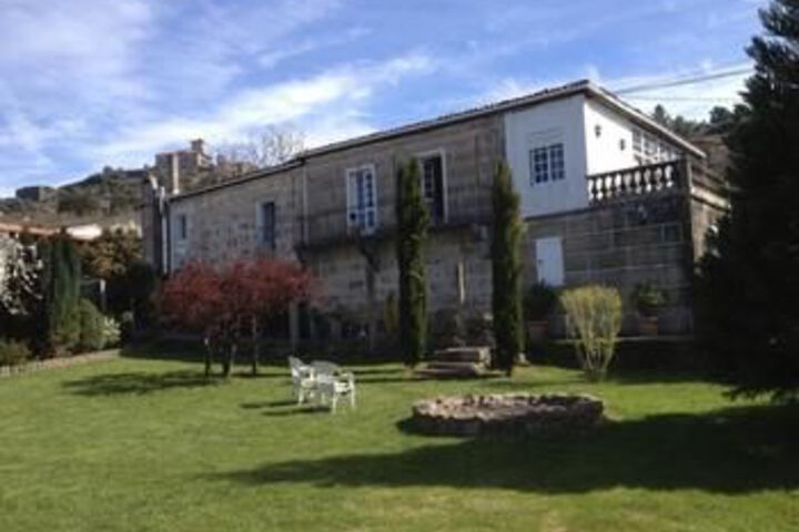 House With 5 Bedrooms in Verín With Wonderful Mountain View, Furnished Balcony and Wifi