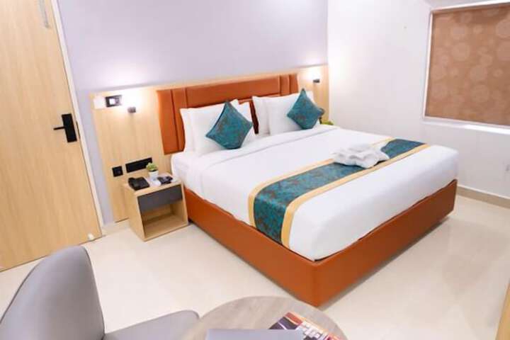 Room 3 of 59