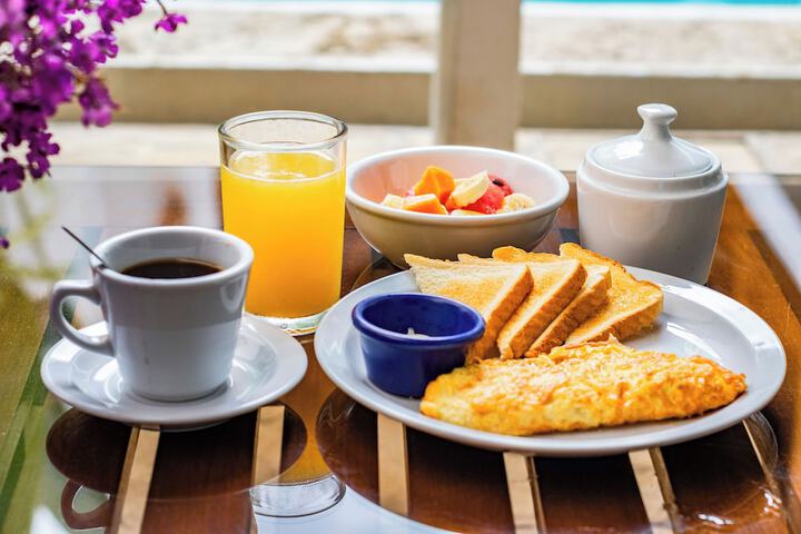 Breakfast/Coffee Service 44 of 52