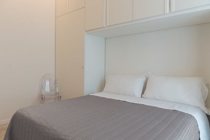 Room 26 of 158