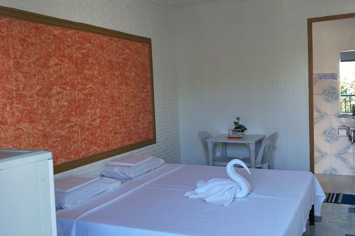 Room 5 of 57