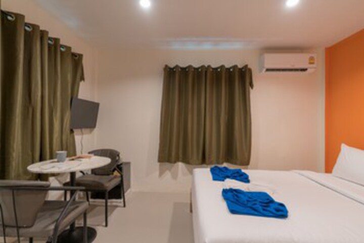 Room 35 of 45