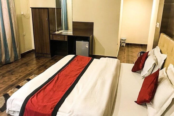 Room 14 of 50