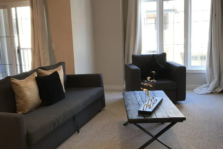 Room 3 of 15