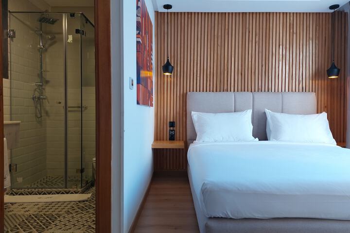 Room 46 of 84