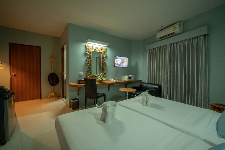 Room 14 of 50