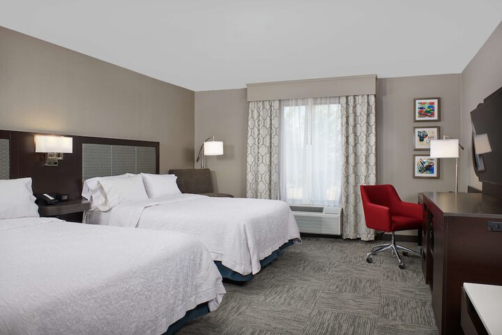 Room 11 of 24