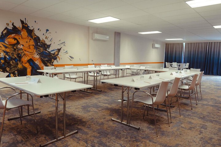 Meeting 48 of 60