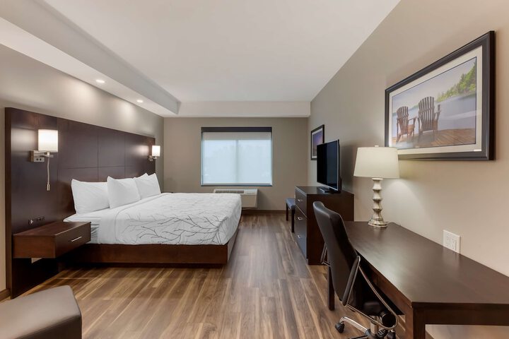 Room 14 of 53