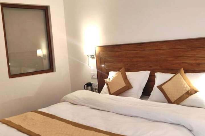 Room 3 of 14