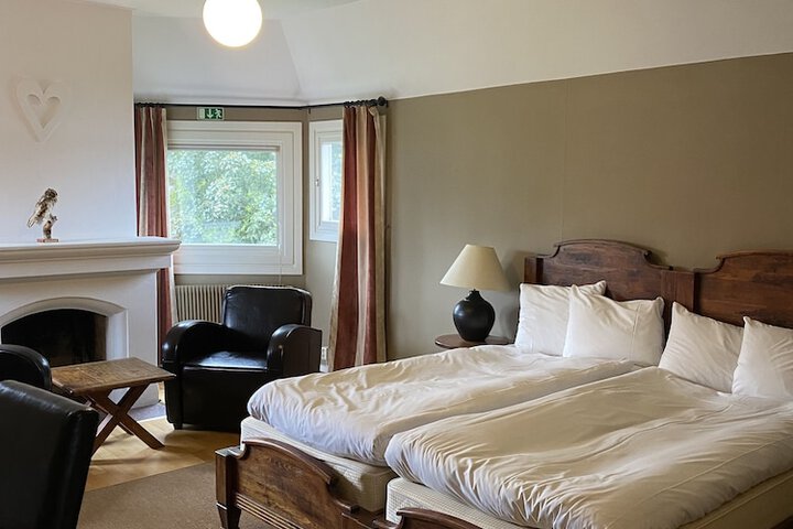 Room 14 of 45