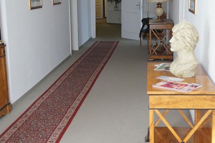 Ballroom/Hall 67 of 100