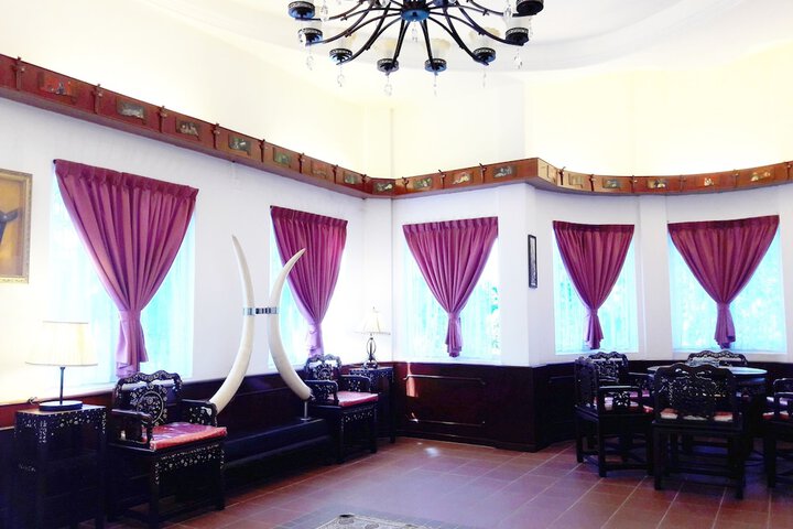 Lobby Entry