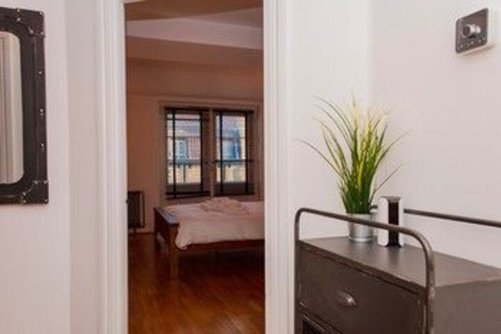 Room 10 of 46