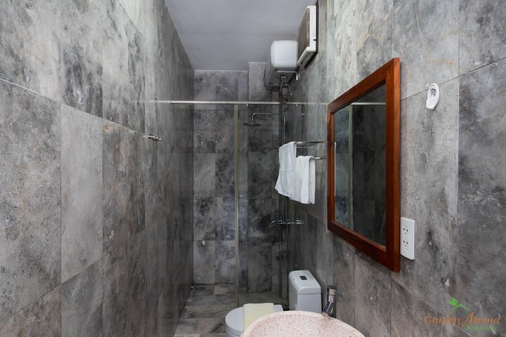 Room 13 of 41