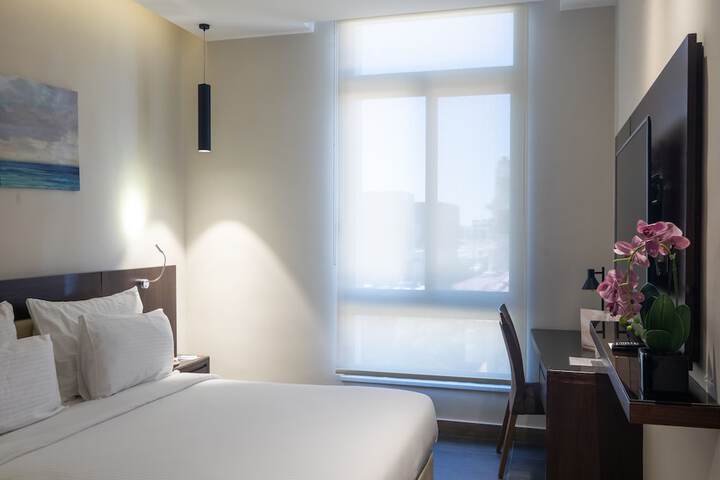 Room 14 of 45