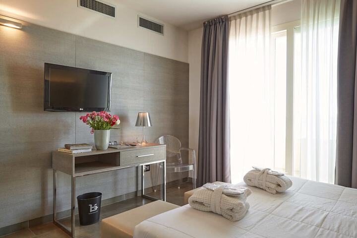 Room 14 of 84