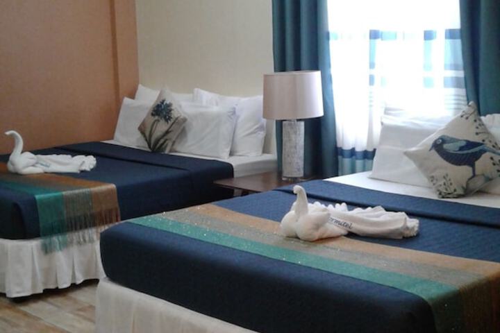 Room 16 of 38