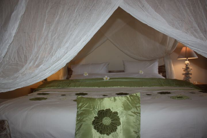 Room 5 of 22