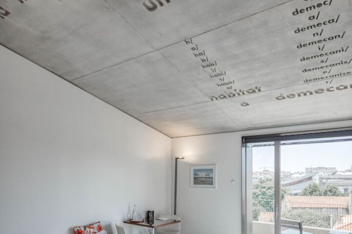 Room 8 of 55